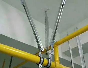 闸阀支撑架的质量要求。价格决定了奎屯抗震支撑框架的质量。